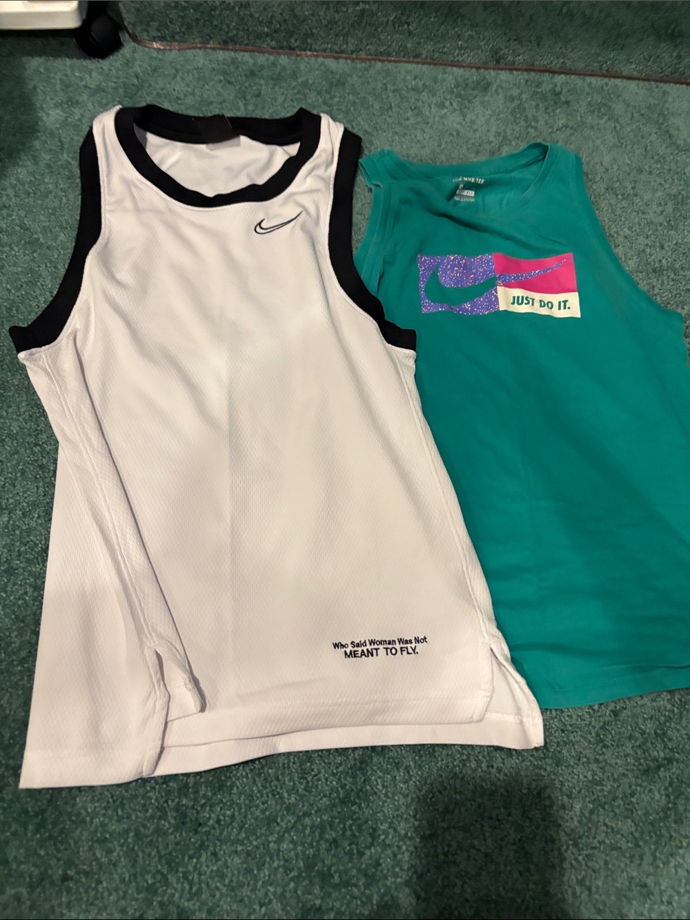 Nike Dri-FIT Women Small Tank Bundle White Black Piping Green Graphic 2‎ Pack